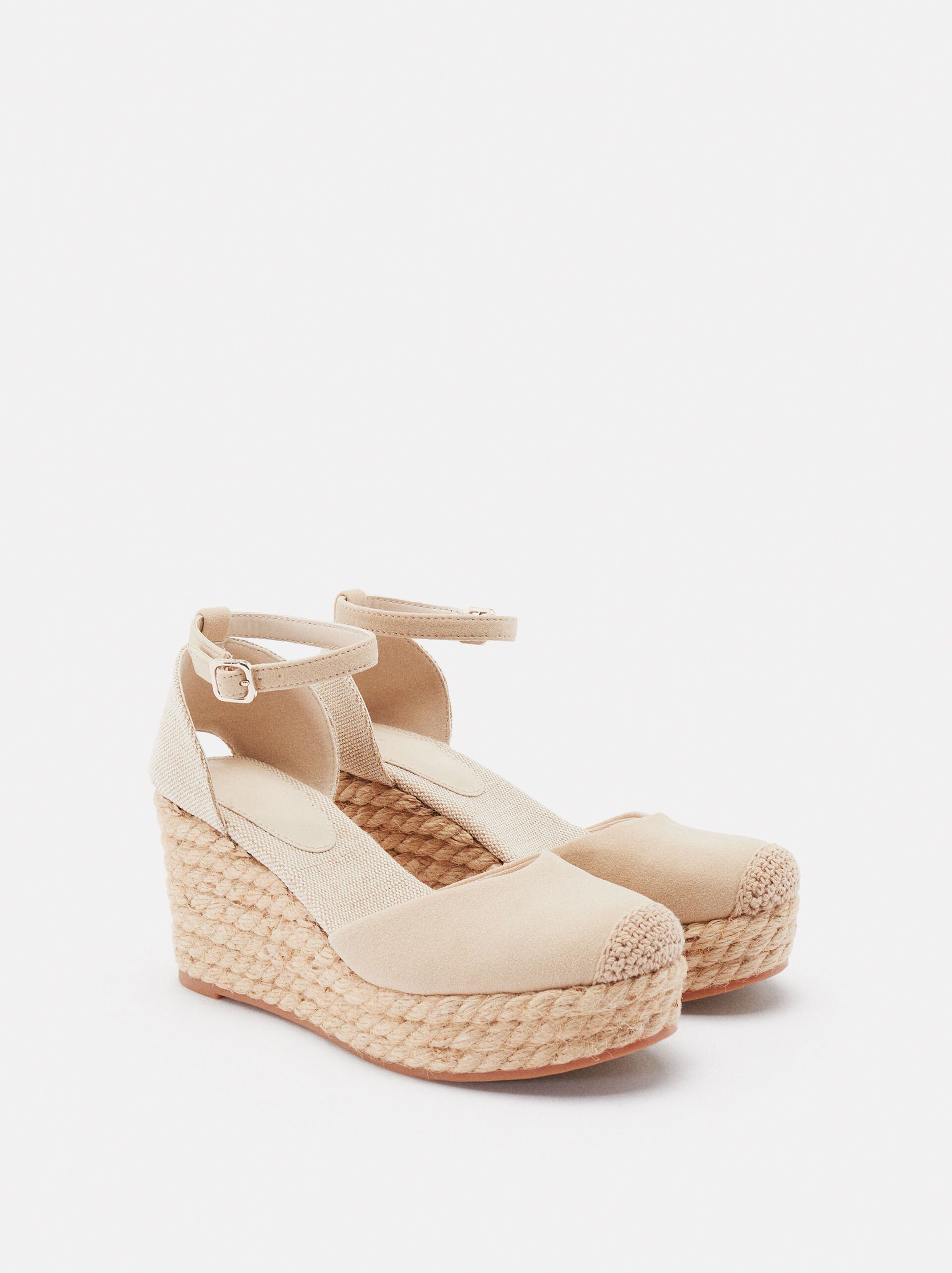Online Exclusive - Wedges With Ankle Strap image number 2.0