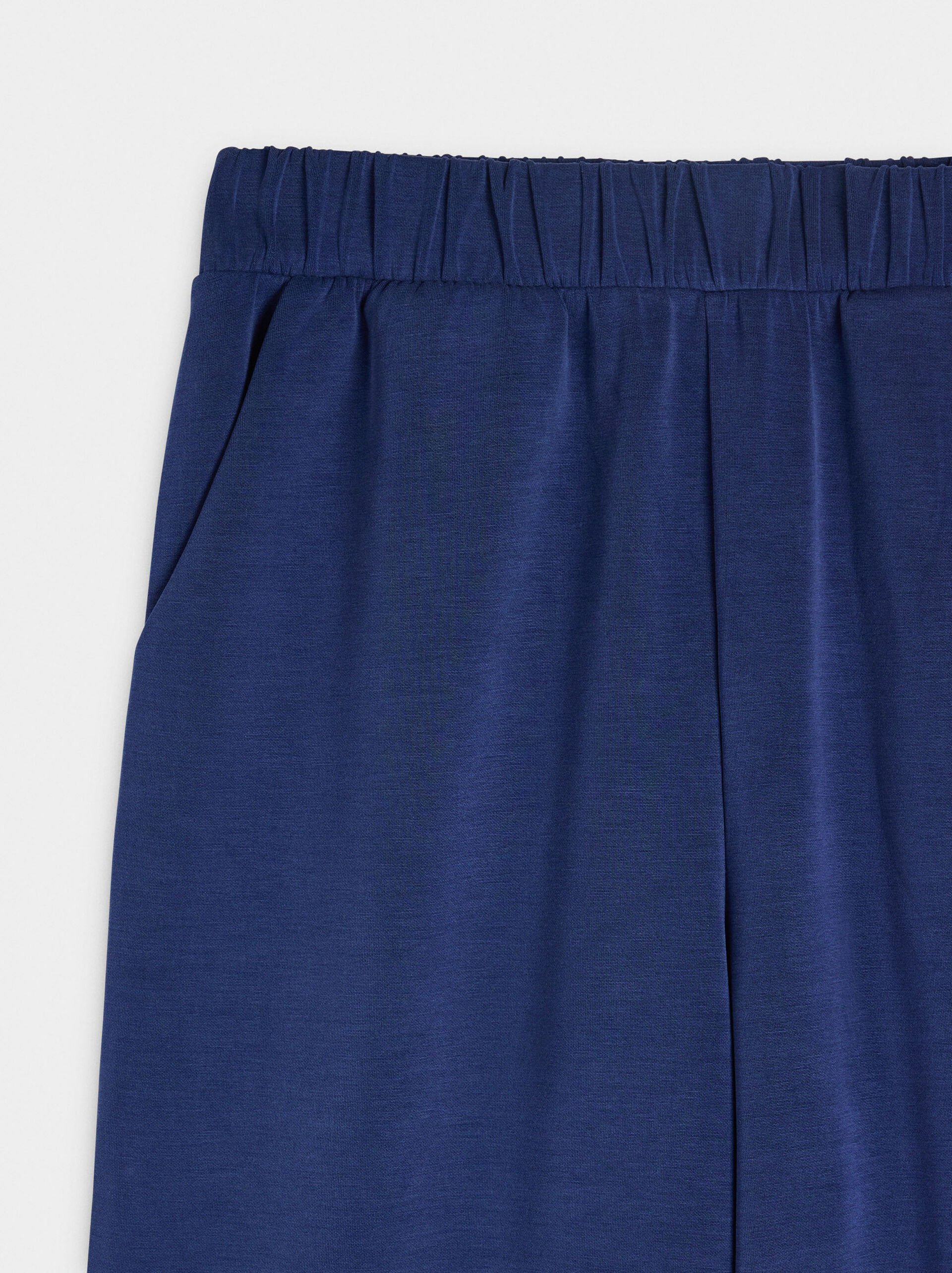Trousers with elastic waistband image number 6.0