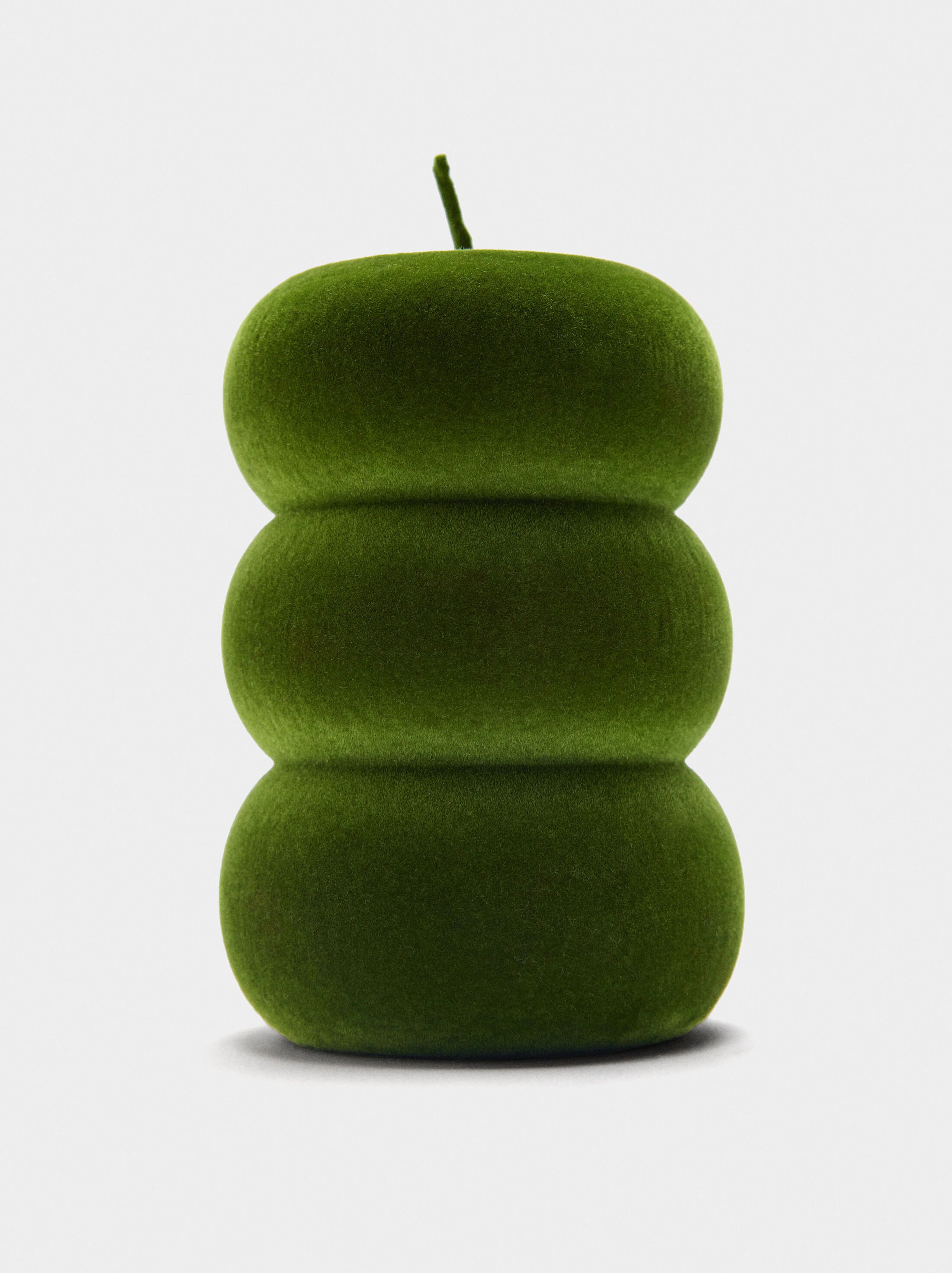 Decorative candle with velvety texture image number 2.0