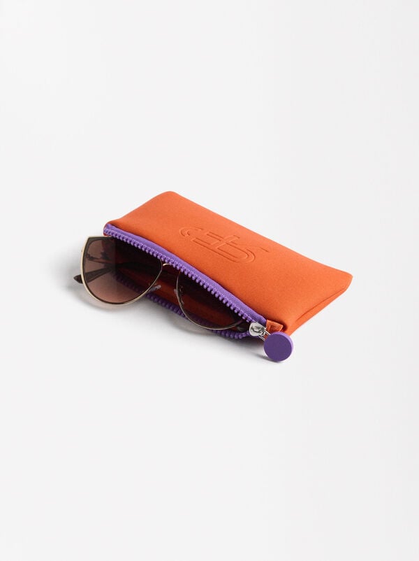 Cat eye sunglasses