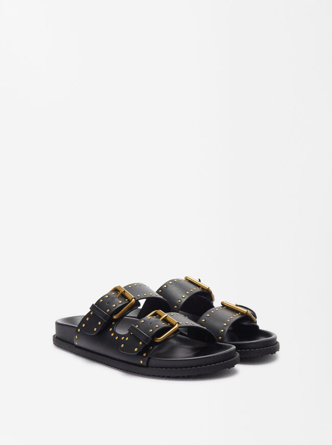 Flat Sandals With Buckles And Studs image number 1.0