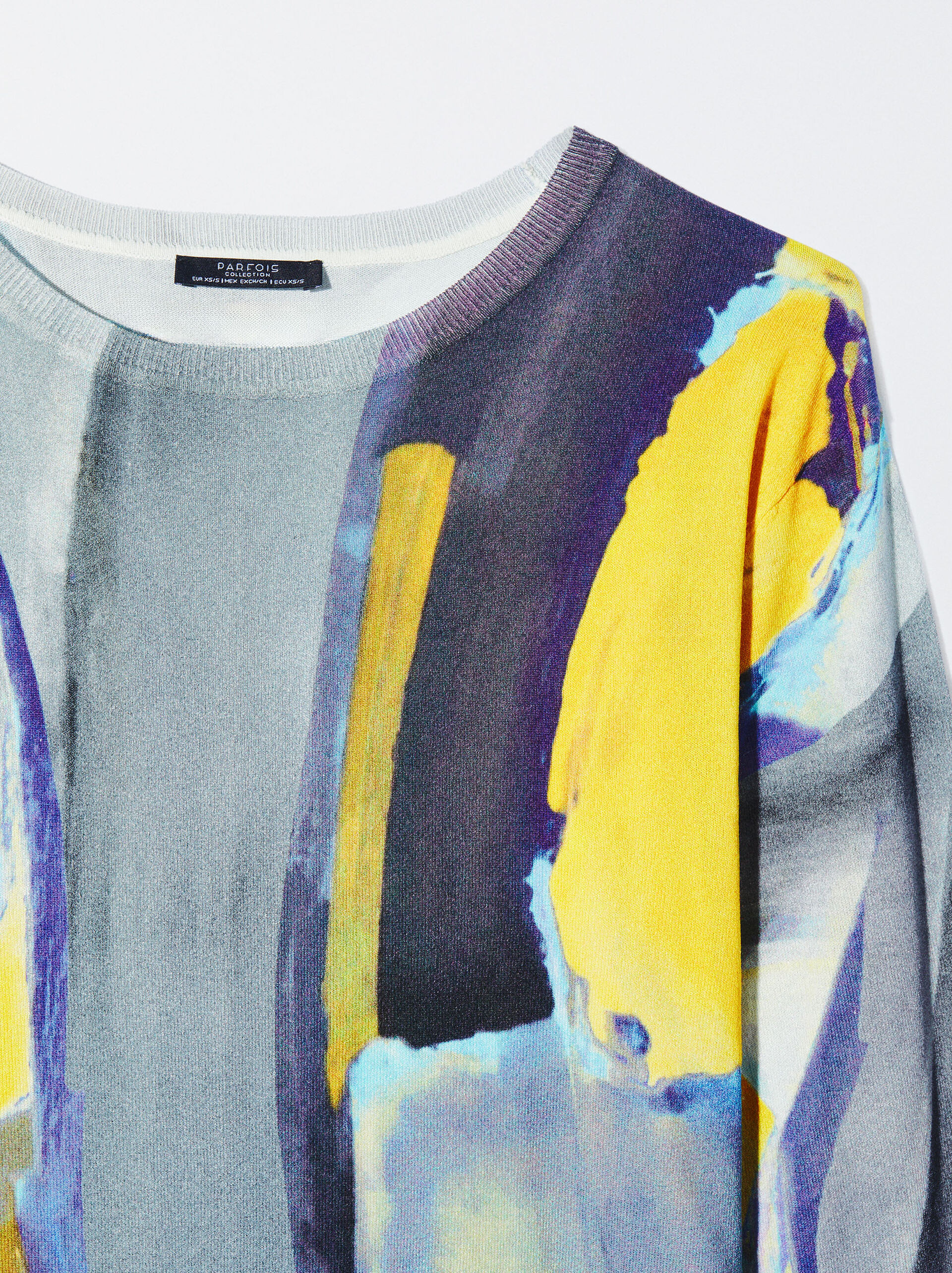 Printed Knit Sweater image number 6.0
