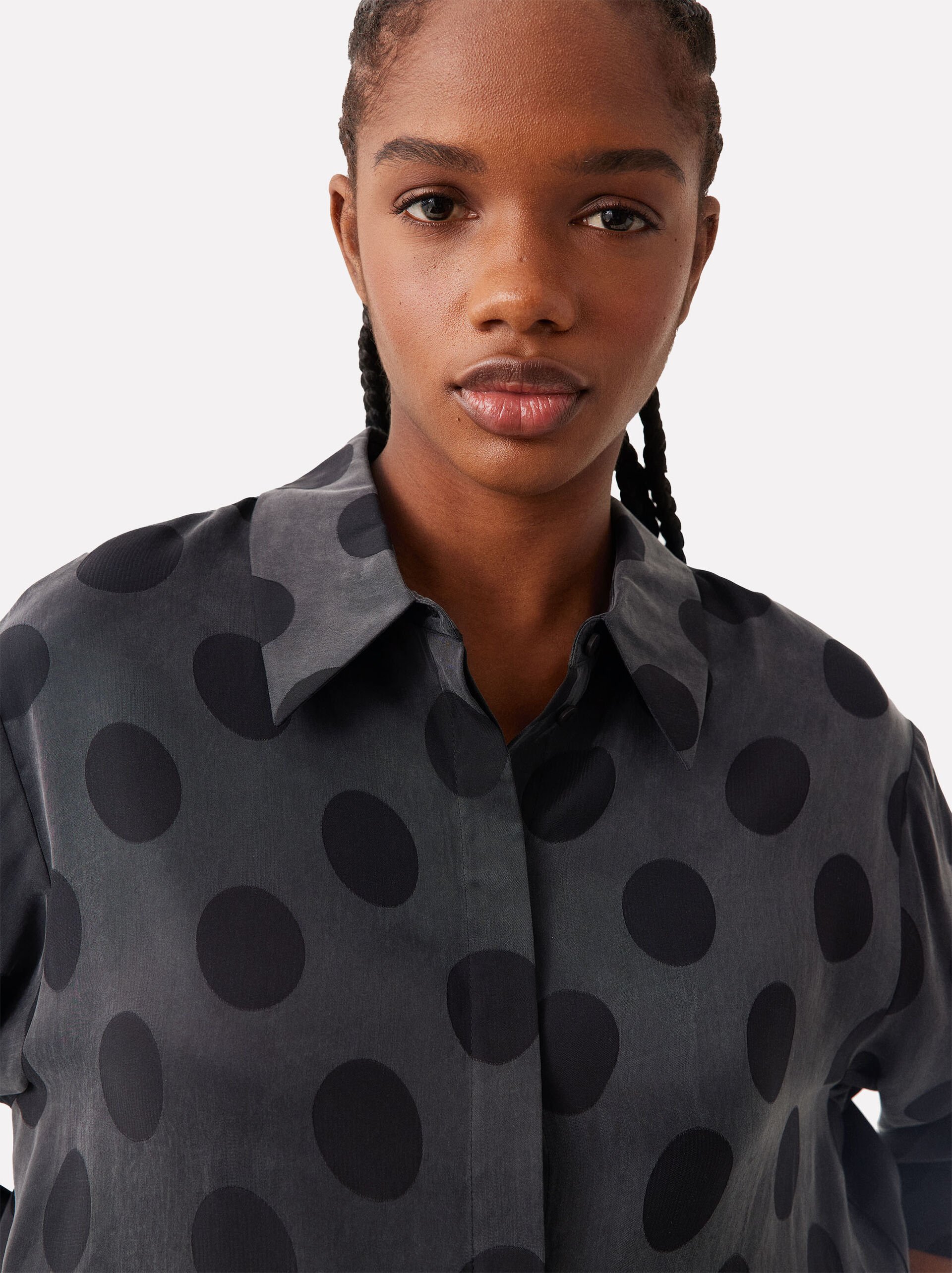 Online Exclusive - Polka Dot Lyocell Shirt image number 3.0