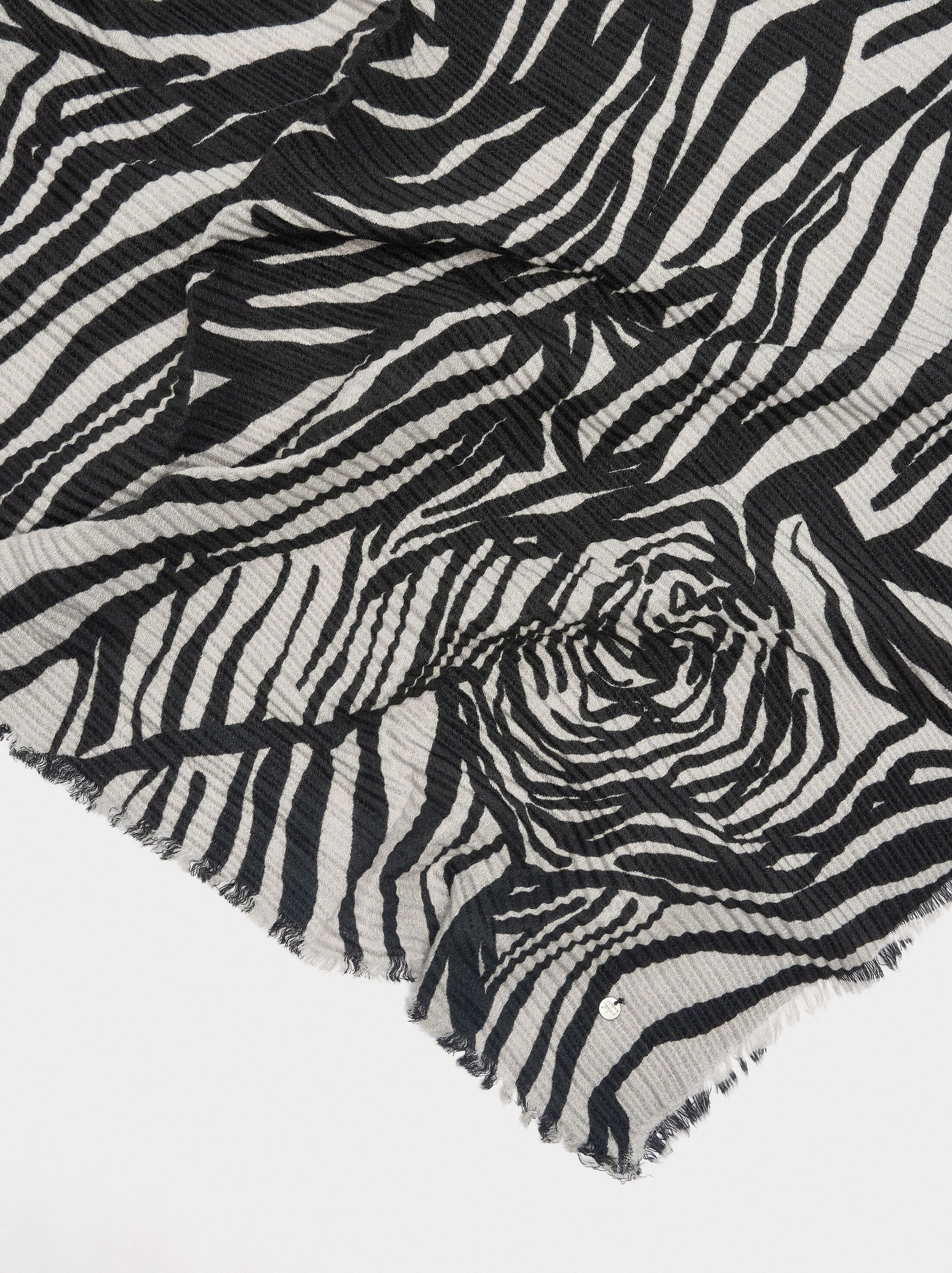 Printed scarf with texture image number 2.0