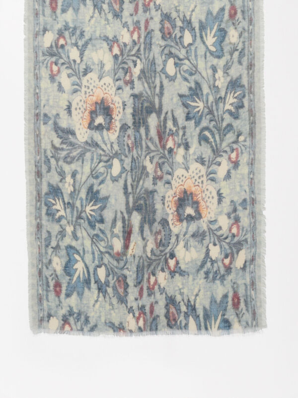 Printed scarf with wool