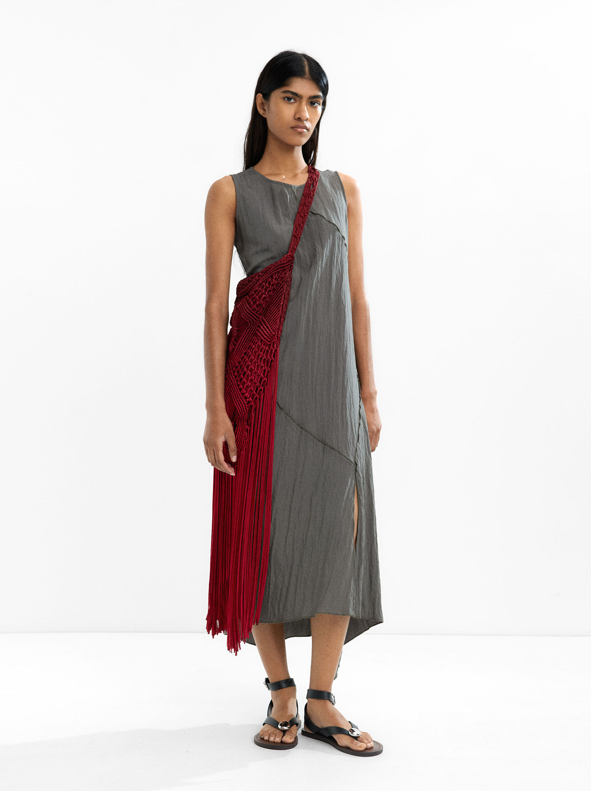 Wrinkled effect midi dress image number 2.0