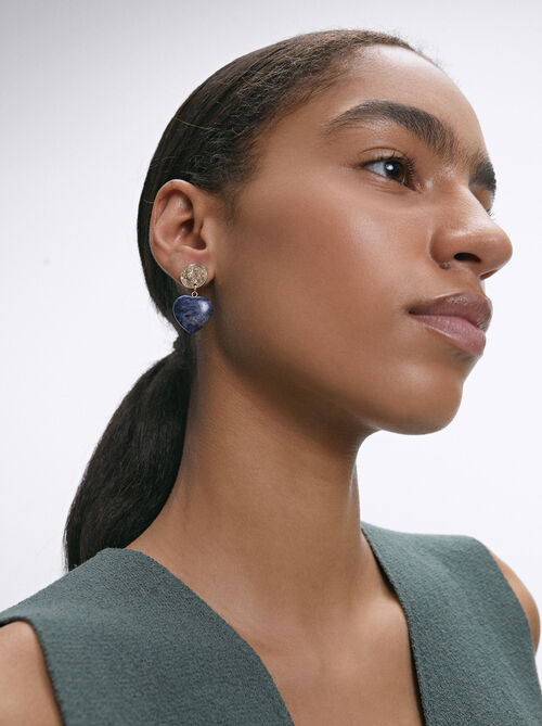 Earrings With Heart Stone