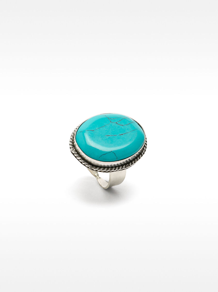 Anello rotondo con pietra