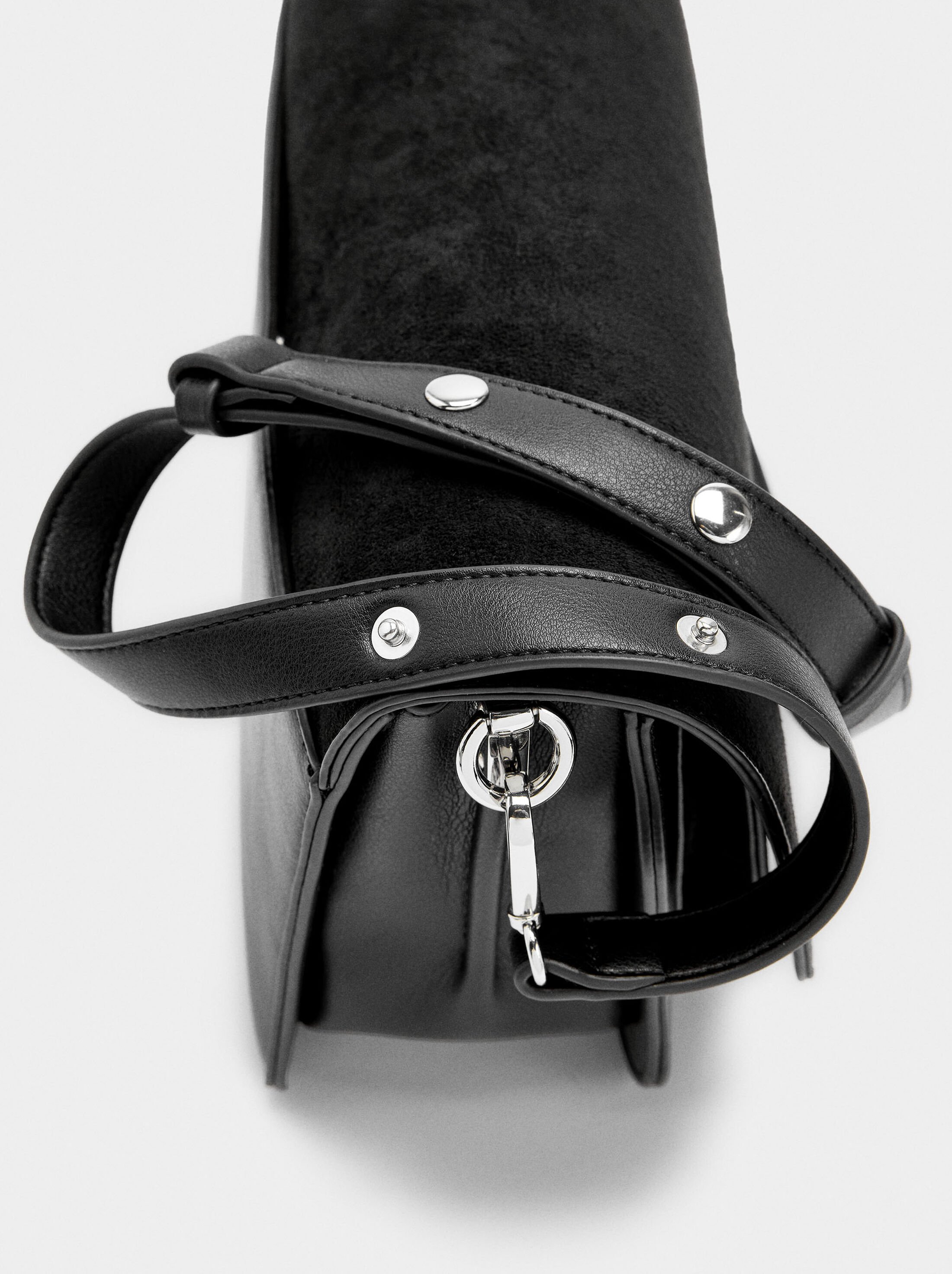 Bossa bandolera amb solapa image number 1.0