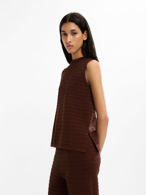 Ribbed knit top