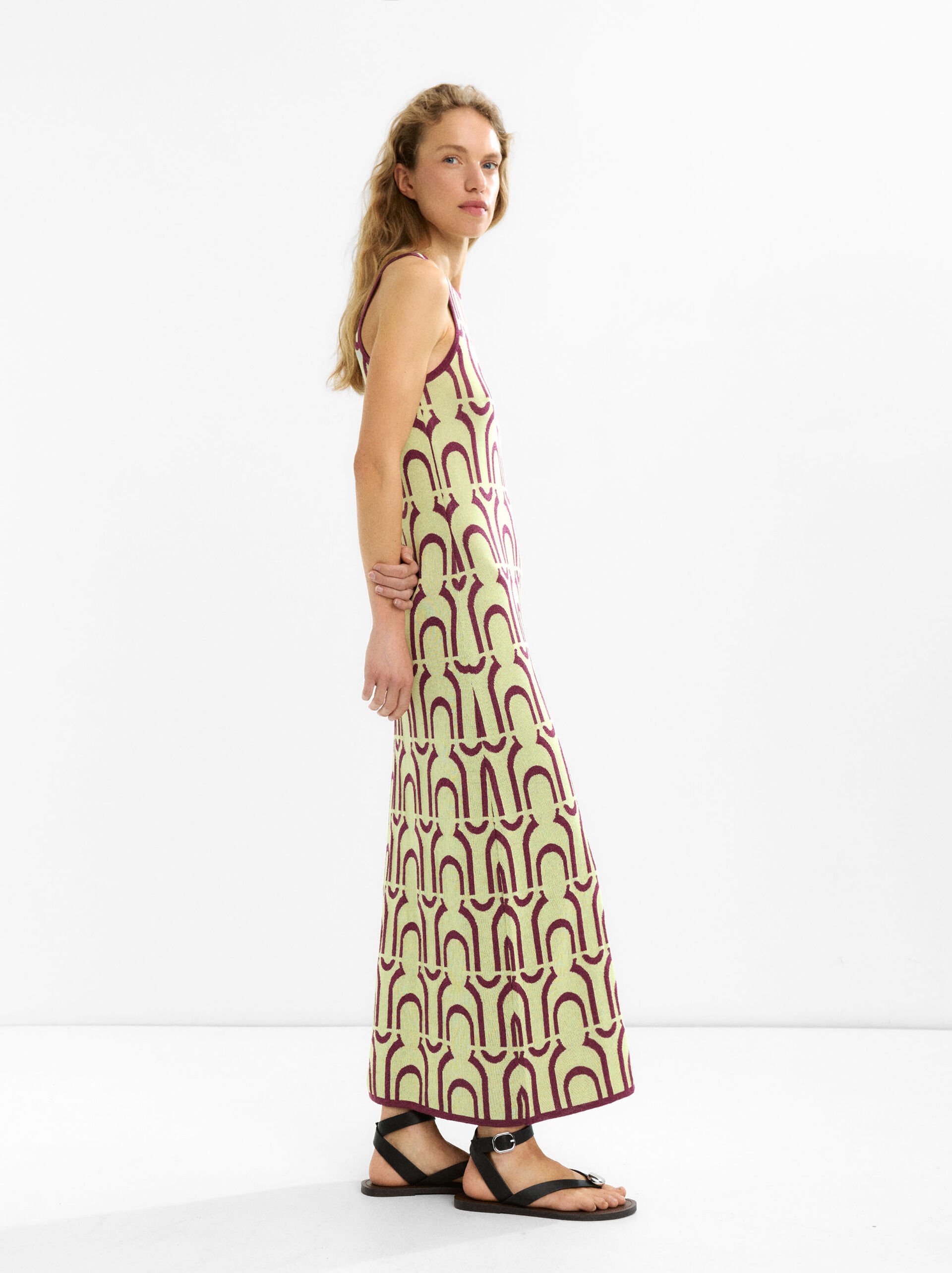 Vestido comprido de malha jacquard image number 2.0