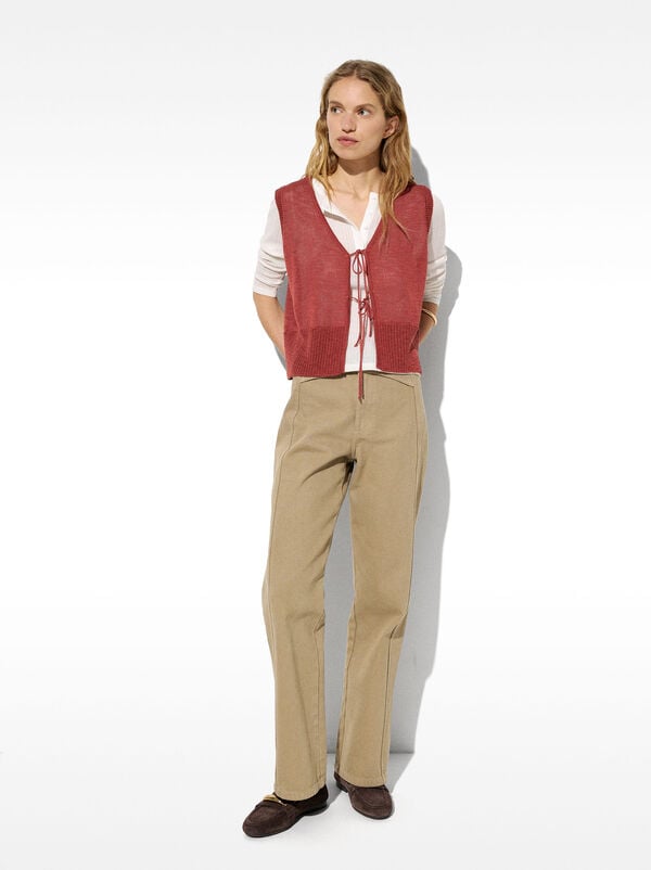 Knit vest