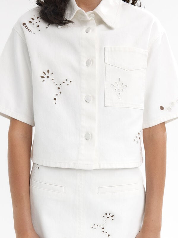 100% cotton shirt with perforated embroidery