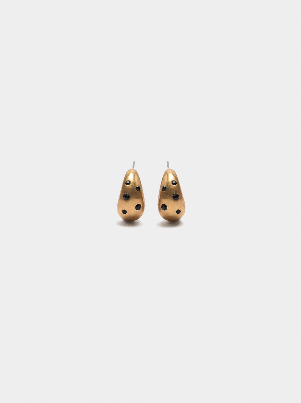 Drop earrings with crystals