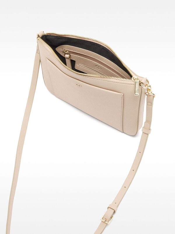 Crossbody bag with outer pocket