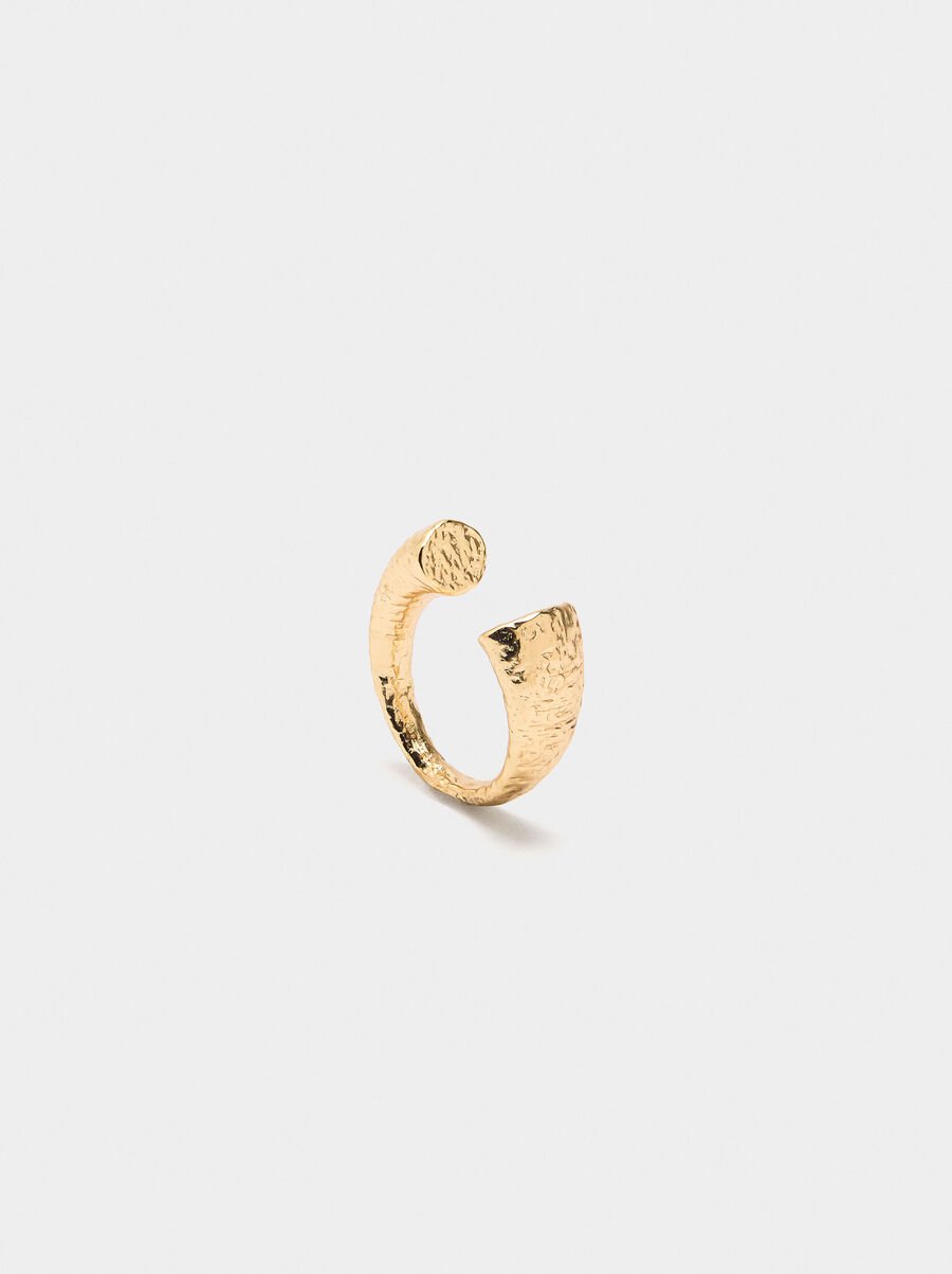 Open gold ring