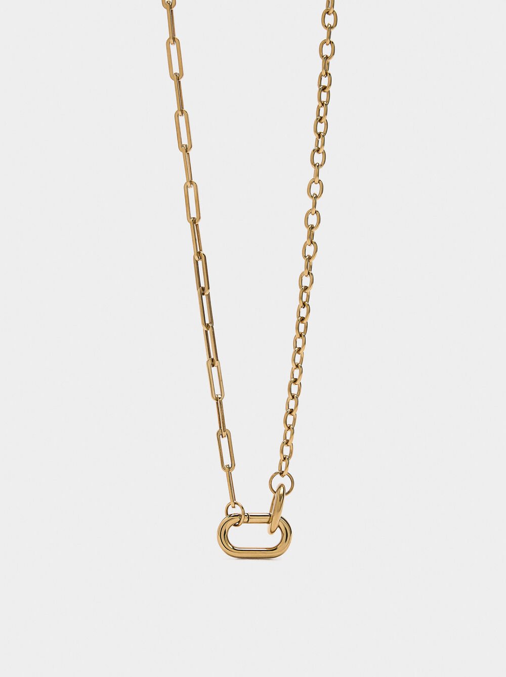 Necklace of links pendant lobster clasp