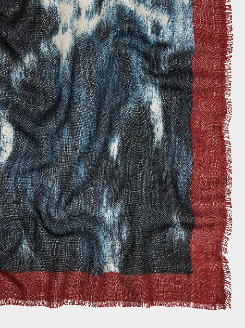 Printed scarf with wool