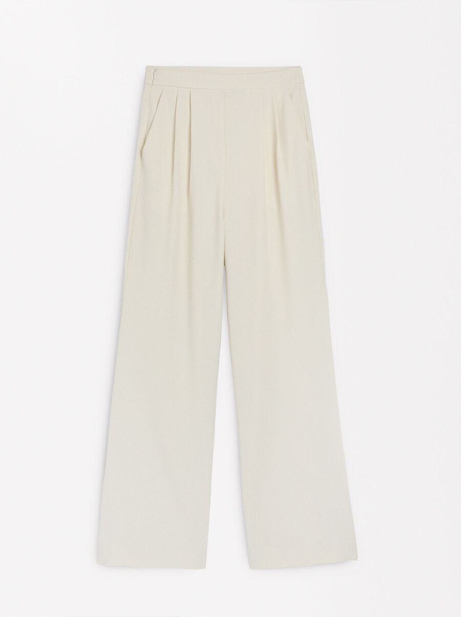 Flowing pants with pleats