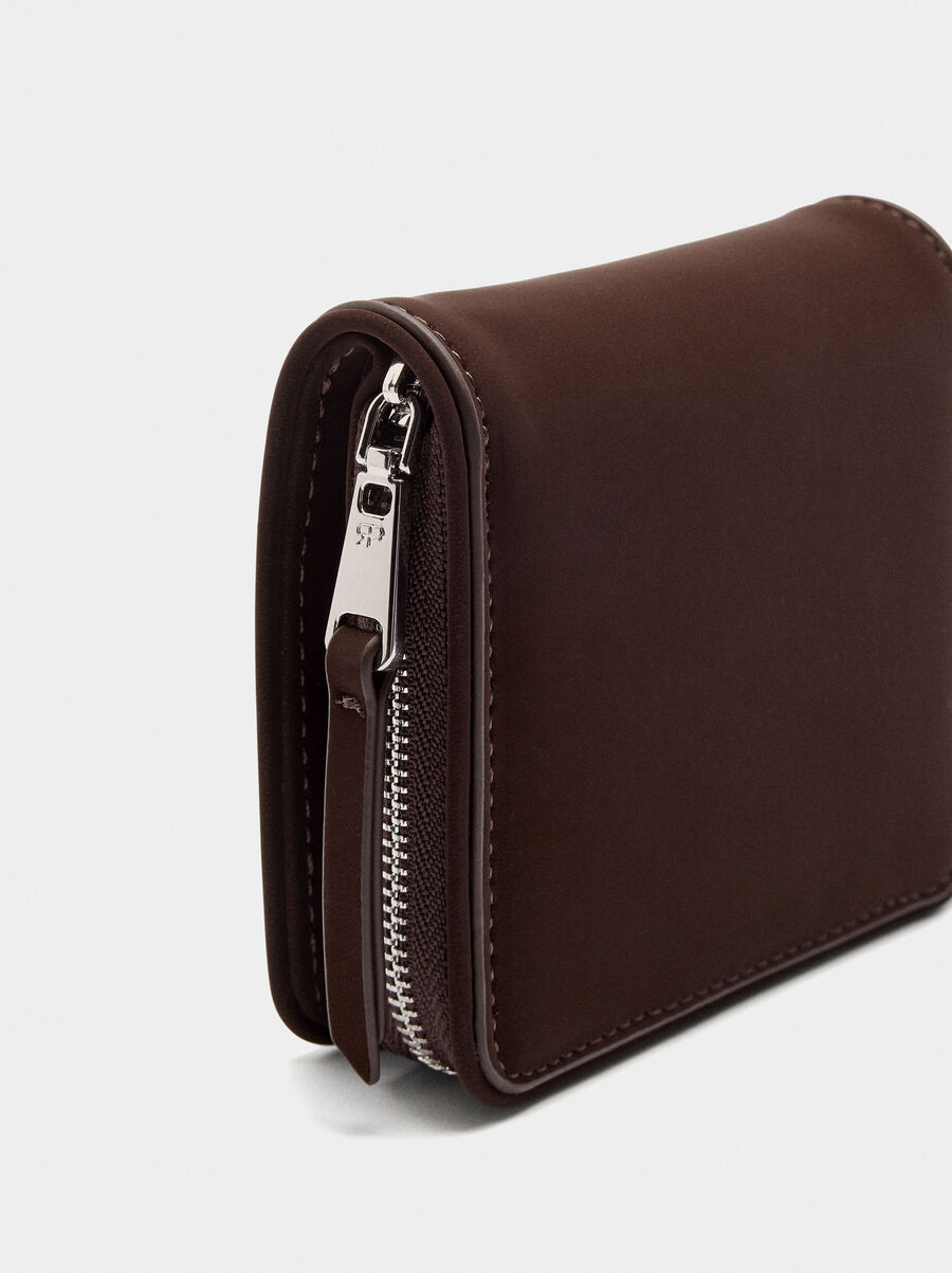Wallet with soft texture S