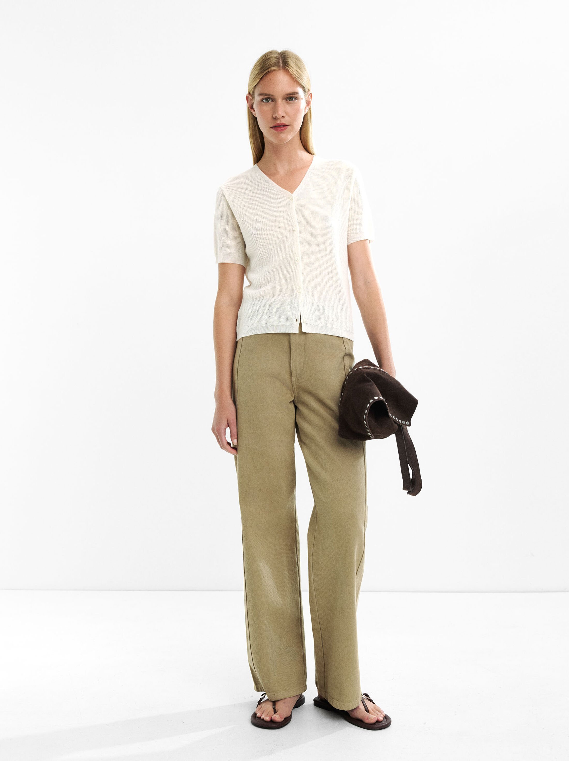 Short-sleeve knit cardigan image number 4.0