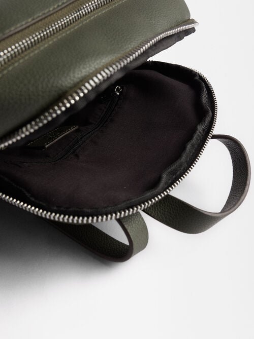 Sac à dos texturé avec pendentif