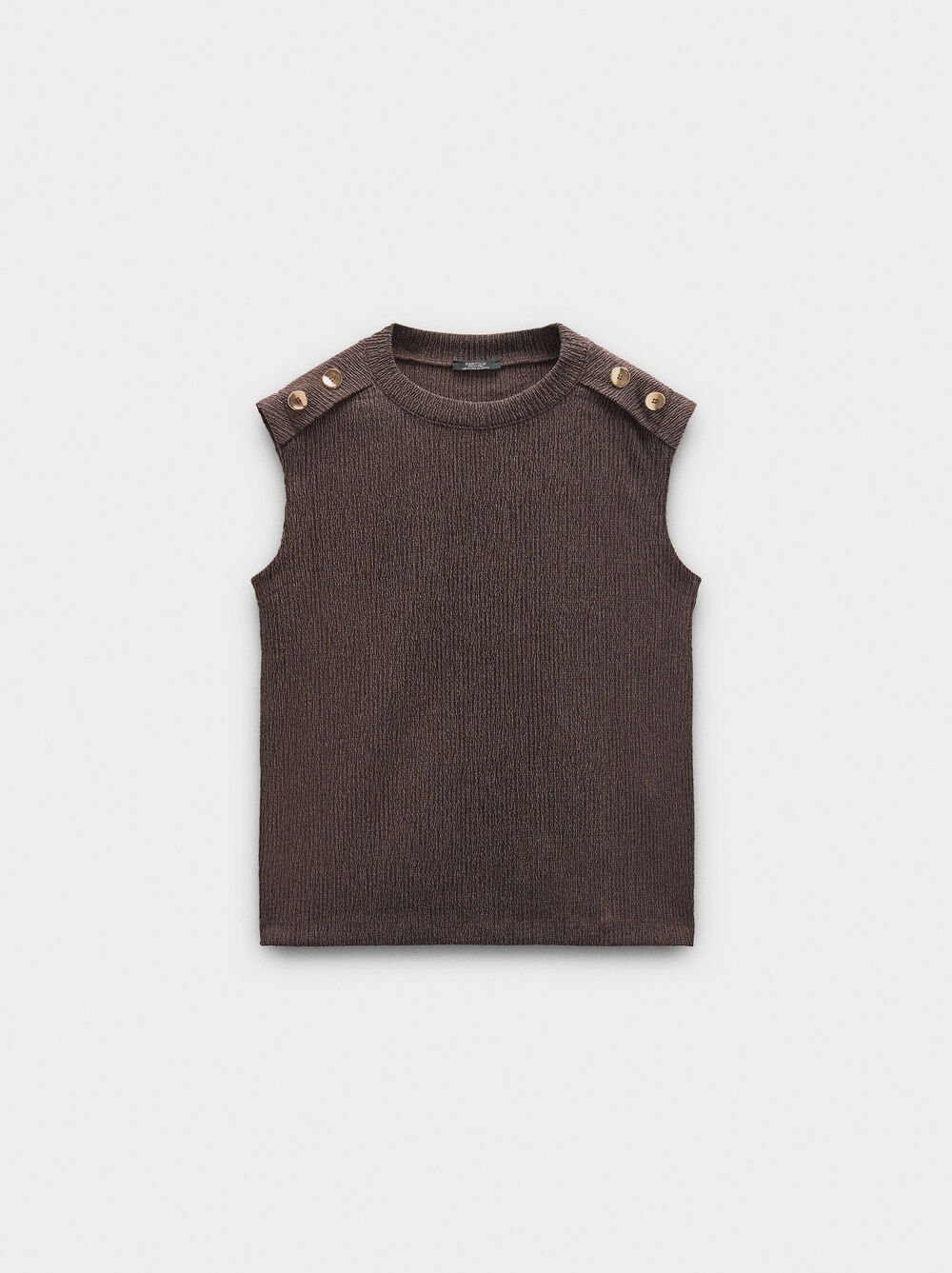 Top con botones y textura
