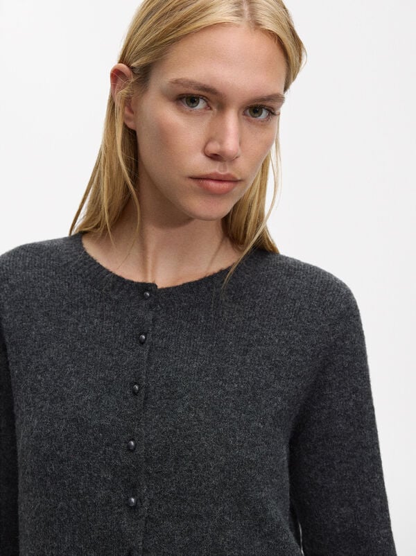 Knitted wool cardigan