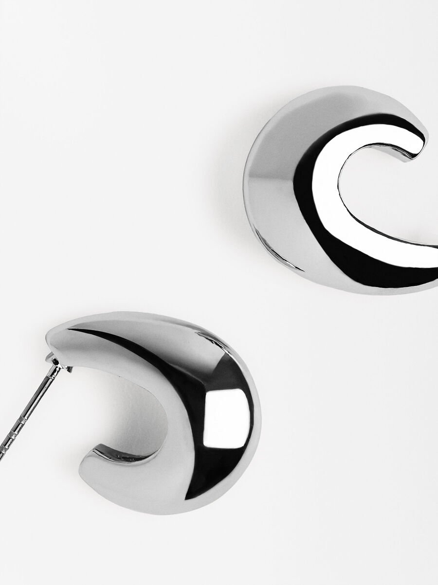 Medium oval earrings