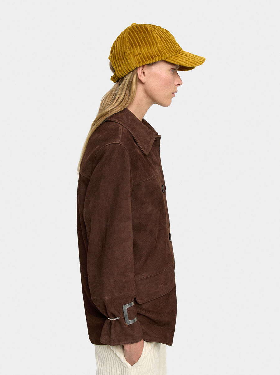 Ribbed velvet cap