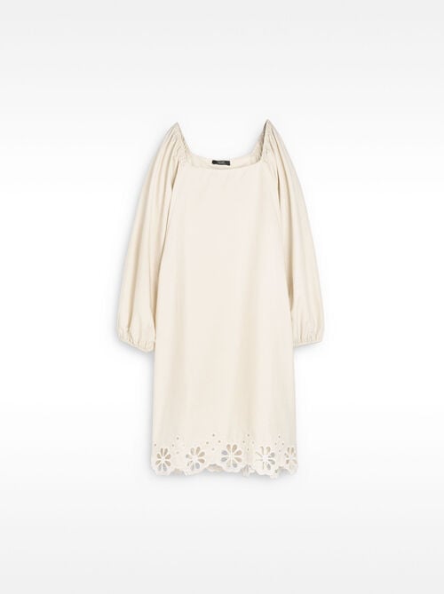 Kurzes Kleid mit Stickereien aus 100 % Baumwolle