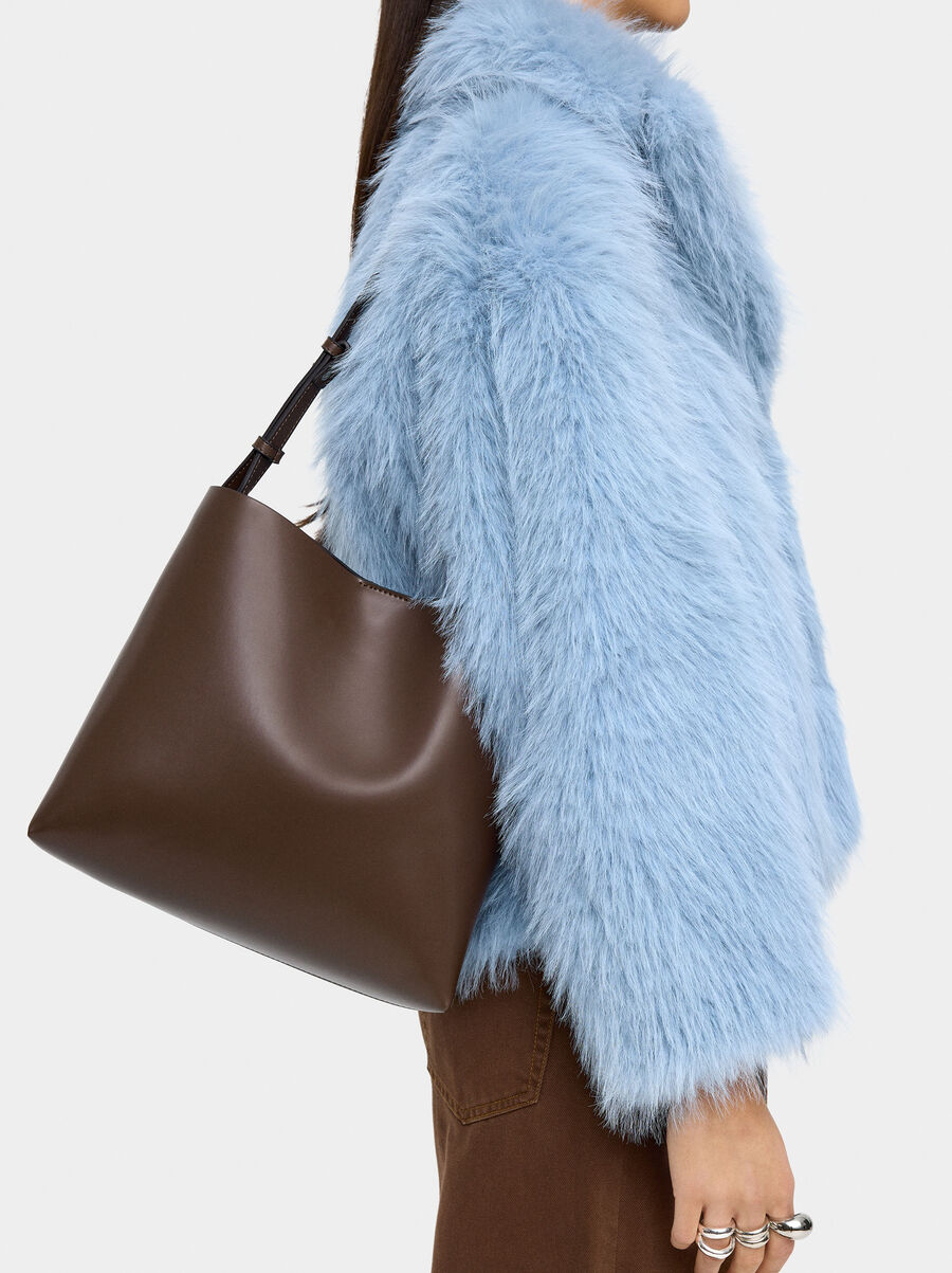 Bolso de hombro liso