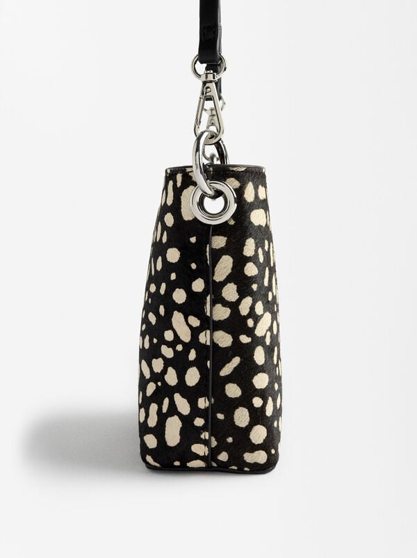 Leather crossbody bag