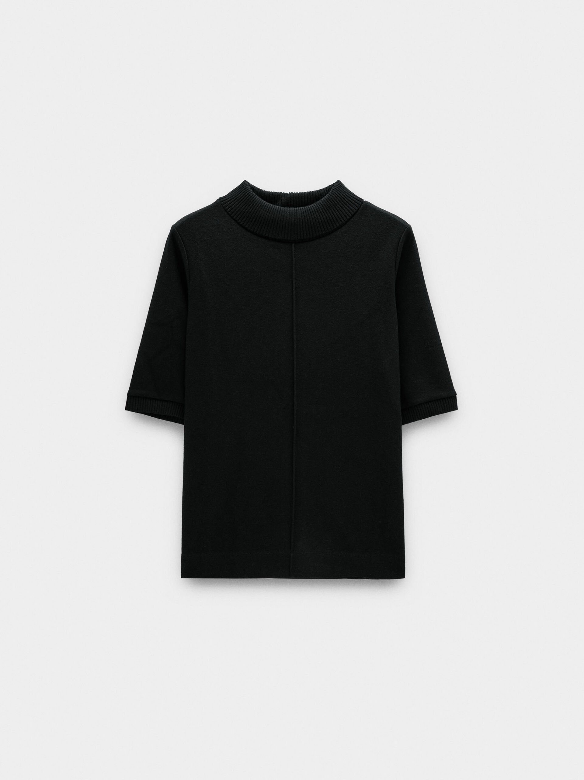 T-shirt en col montant image number 4.0