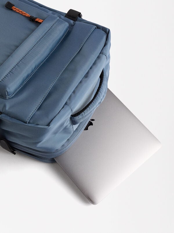 Expandable nylon cabin backpack