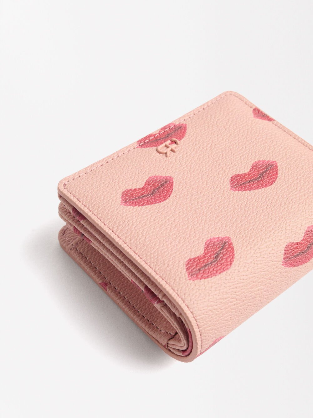 Printed coin purse with texture