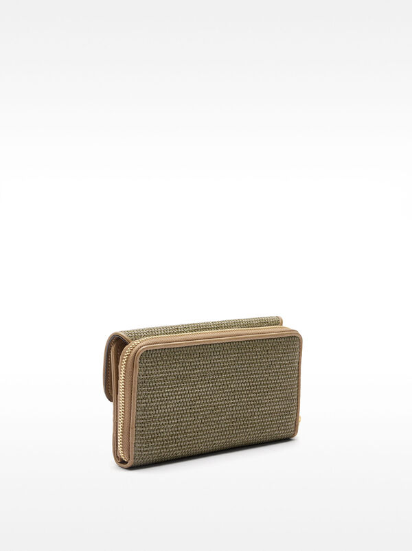 Straw-effect wallet