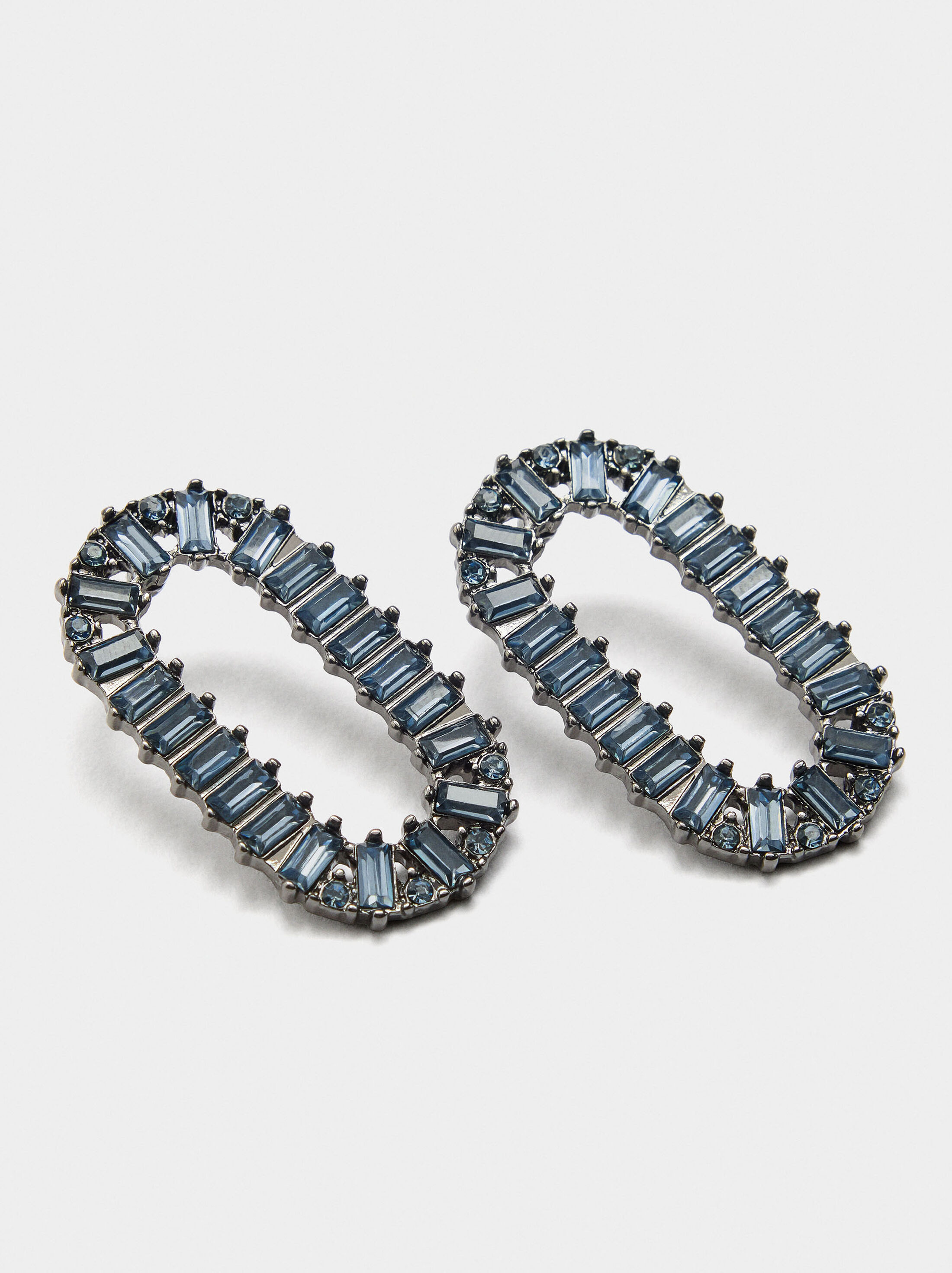Oval earrings with crystals image number 1.0