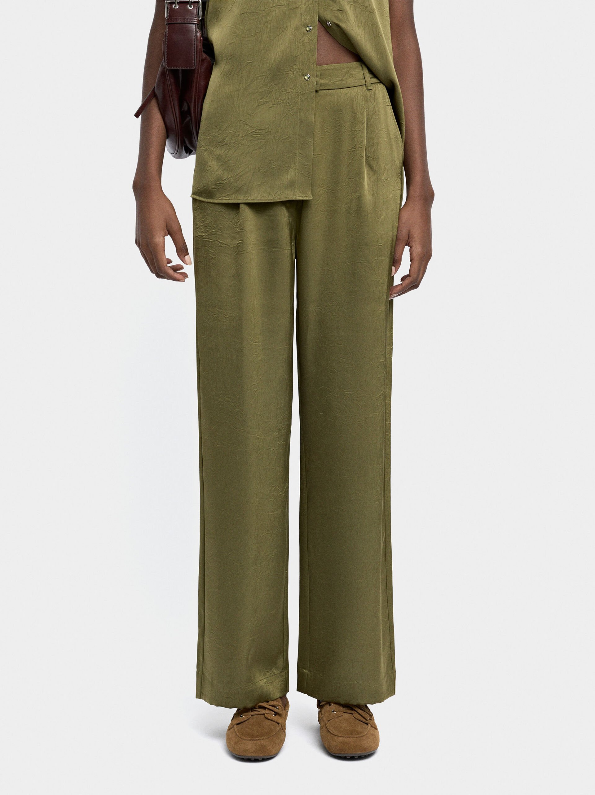 Straight trousers with crinkled effect image number 1.0
