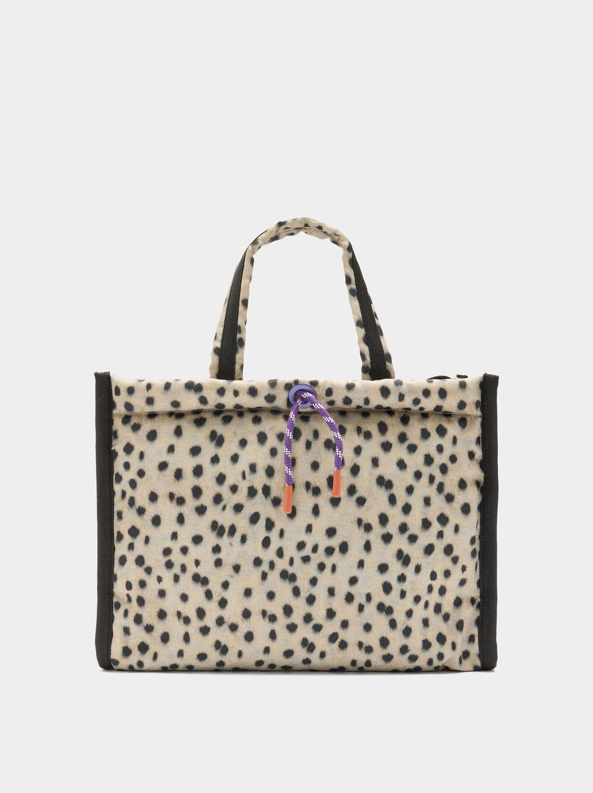 Nylon shopper bag printed with animal print image number 0.0