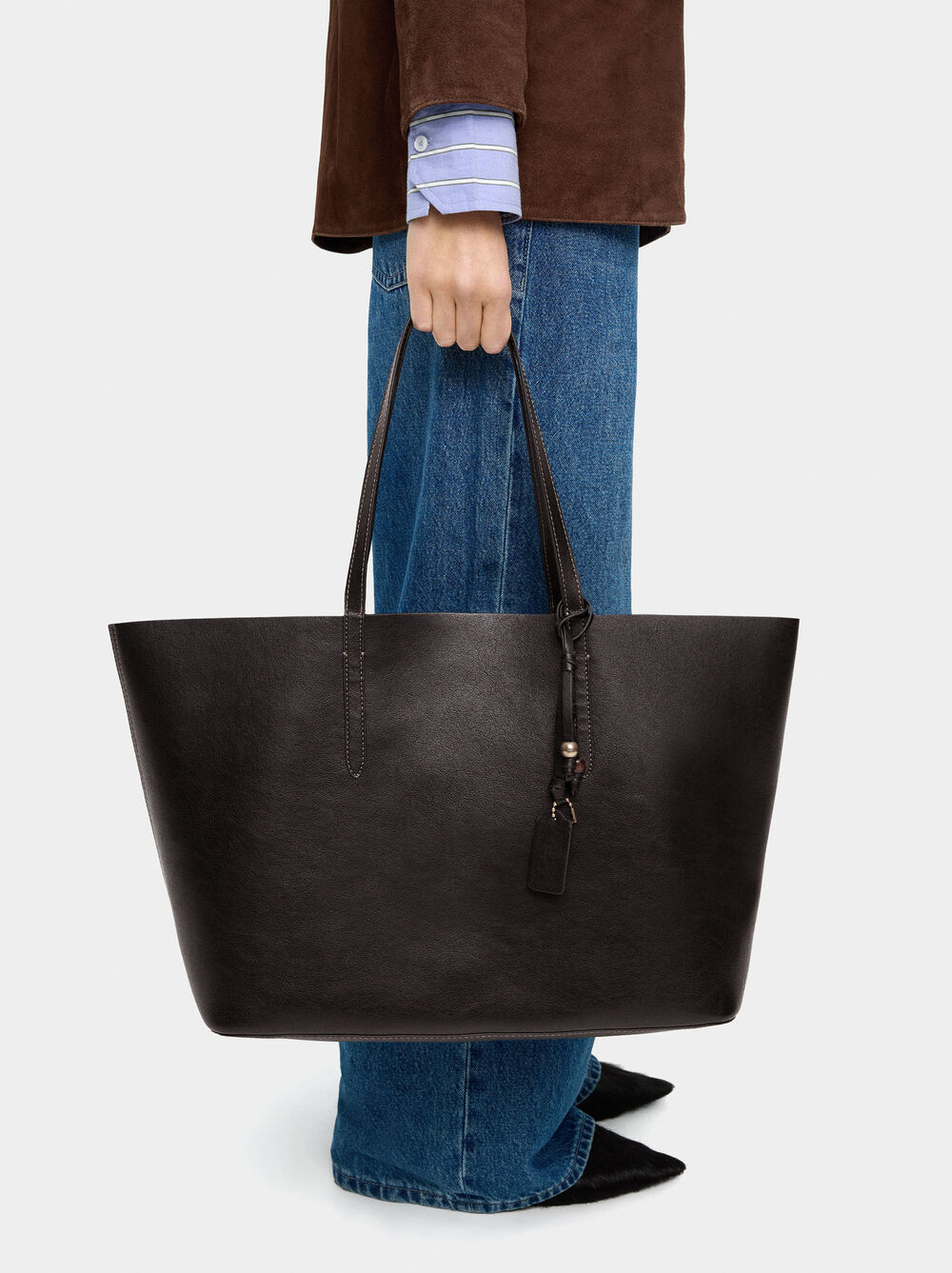 Reversible shopper bag with removable pouch L