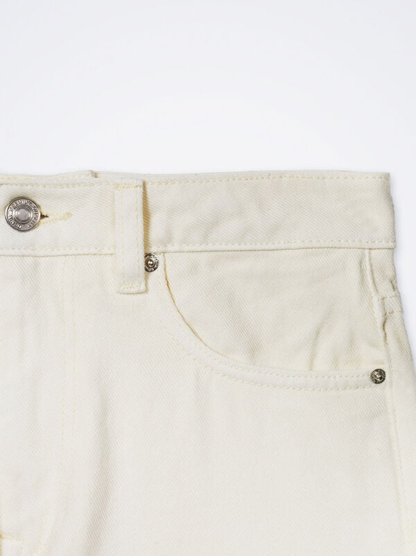 Straight fit jeans
