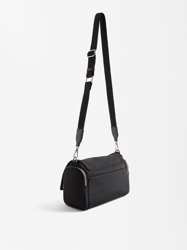 Crossbag with flap closure