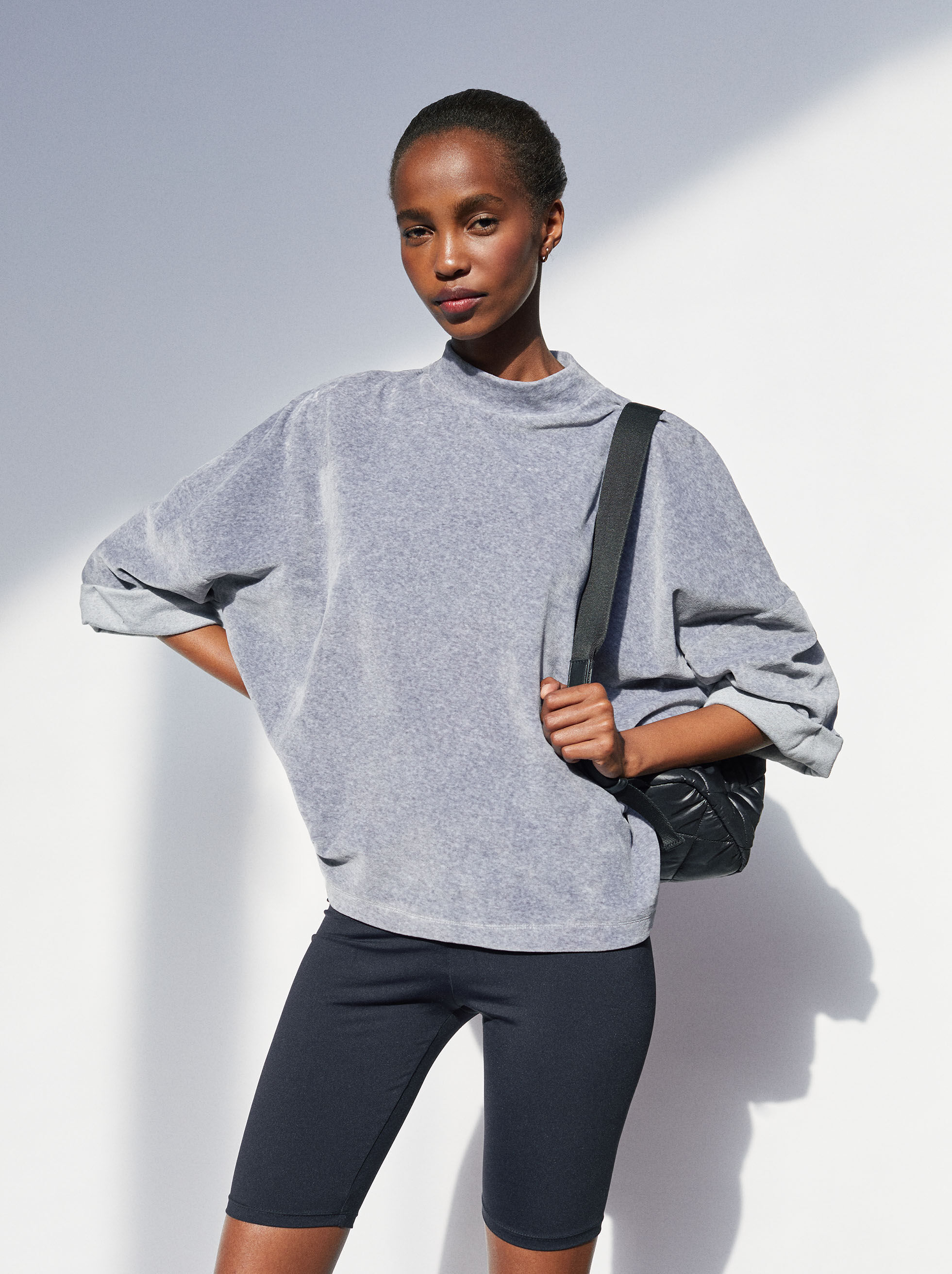 Plain oversized sweater Clearance