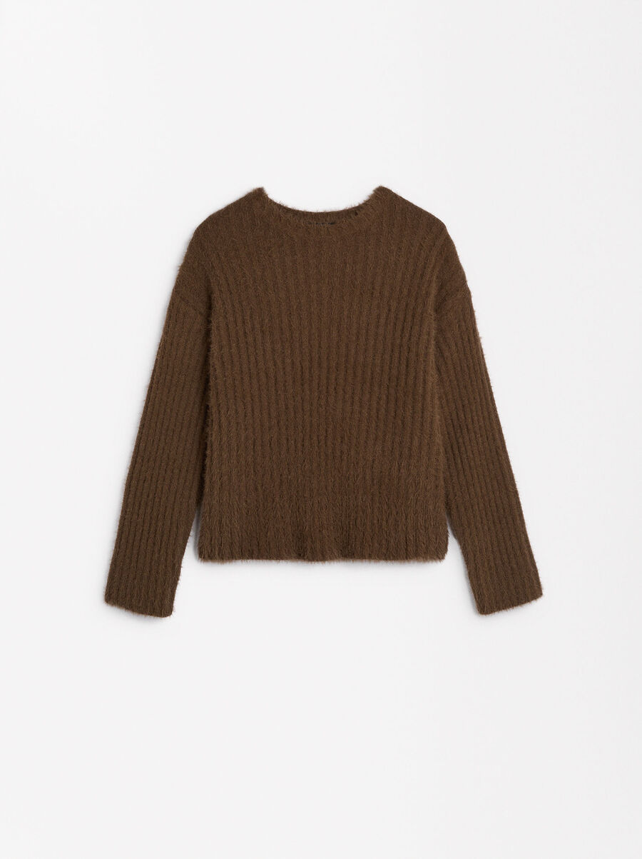 Knit sweater with wool