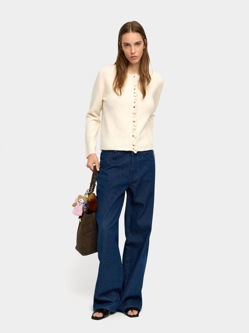 Knitted cardigan with ruffles