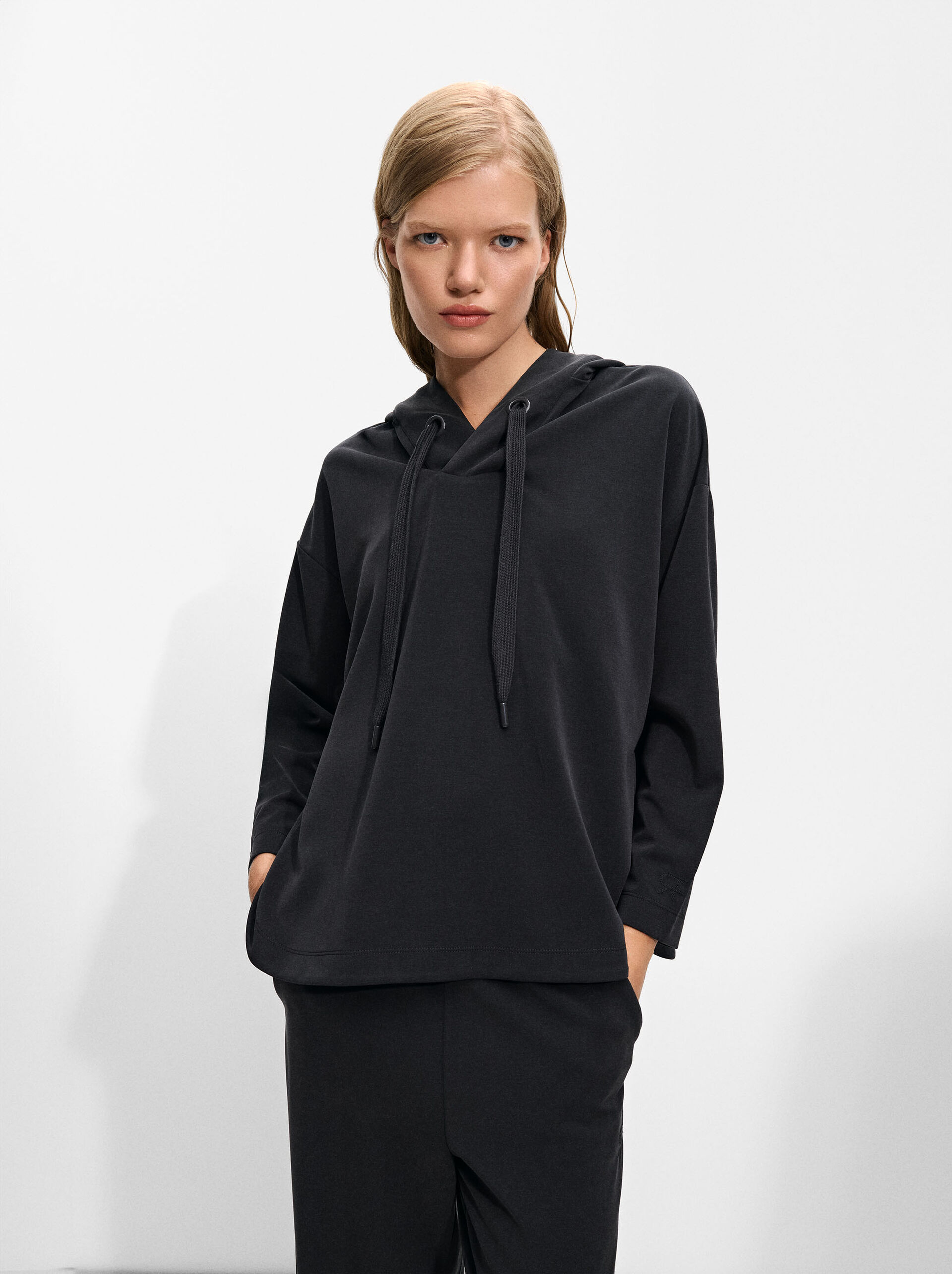 Sudadera con capucha image number 0.0