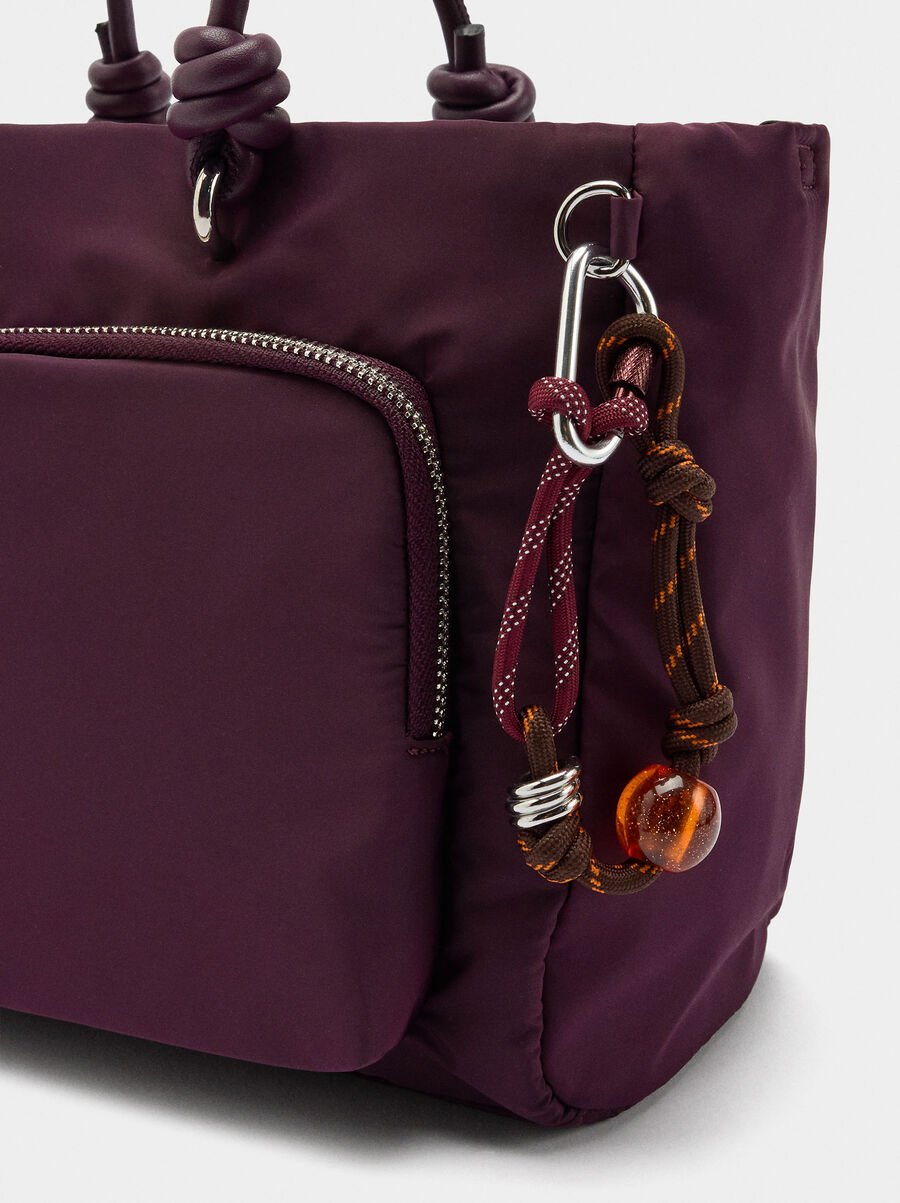 Bolso tote de nylon con colgante M