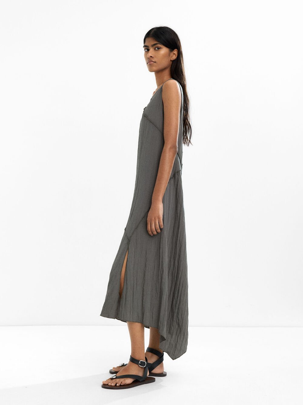 Midi-Kleid mit zerknittertem Effekt