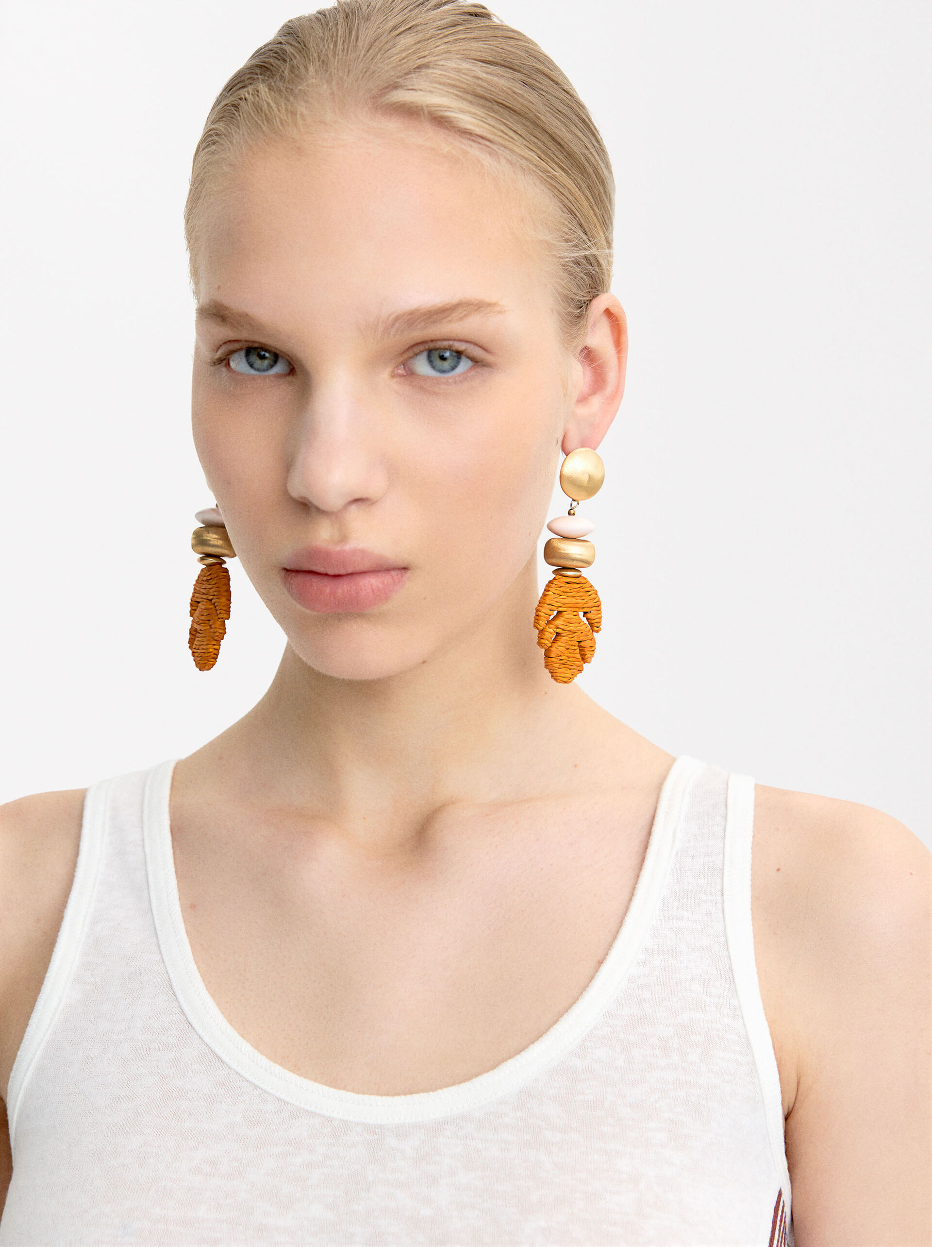 Pendientes largos de rafia image number 0.0